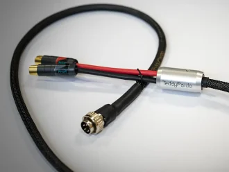Koltura D4-RCA DIN 4-pin to RCA Audio Cable with Neutrik Profi Connectors