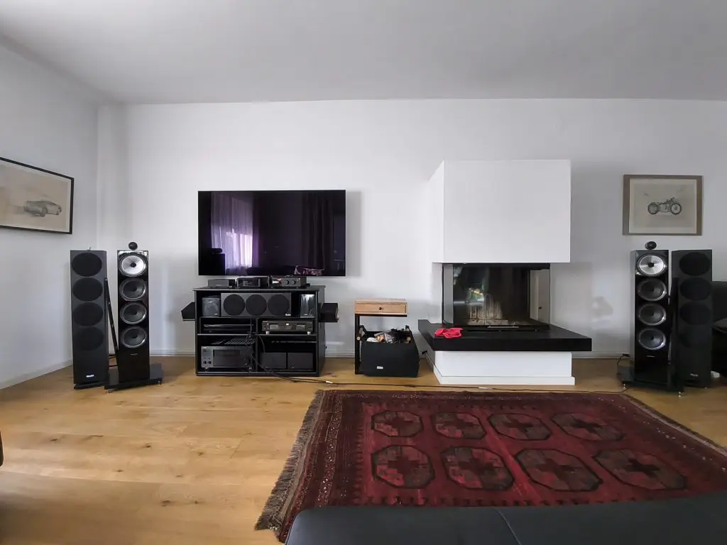 Image #1 from Ludwig